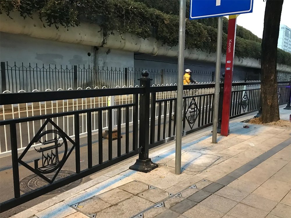 文化护栏